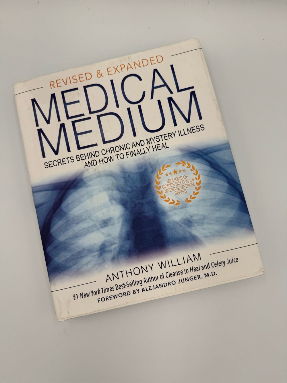 Medical Medium by Anthony William 2021